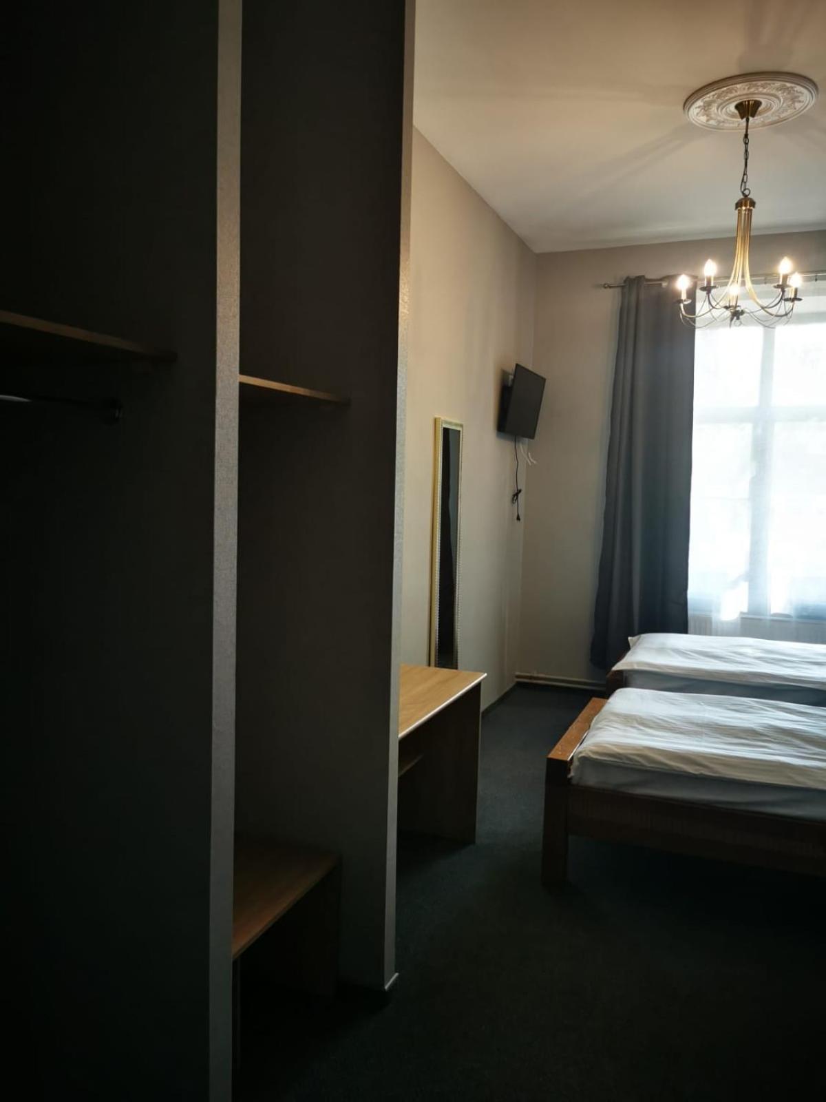 Hotel Karklu Muiza Jelgava Buitenkant foto