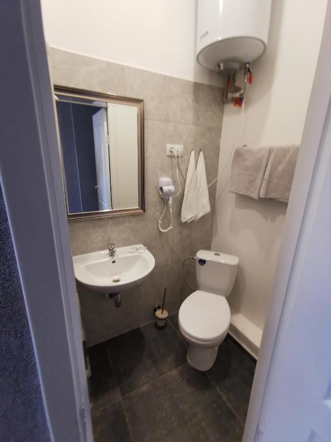 Hotel Karklu Muiza Jelgava Buitenkant foto